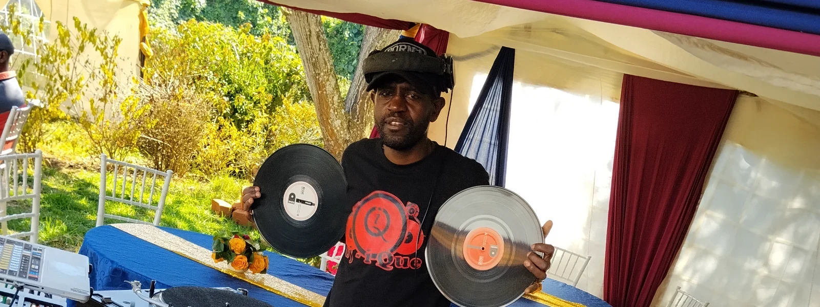 Dj-i Que {The Legend Of Extreme} Multi~Genre Dj! iQue Man A Lion / People's Champ ➤ cover